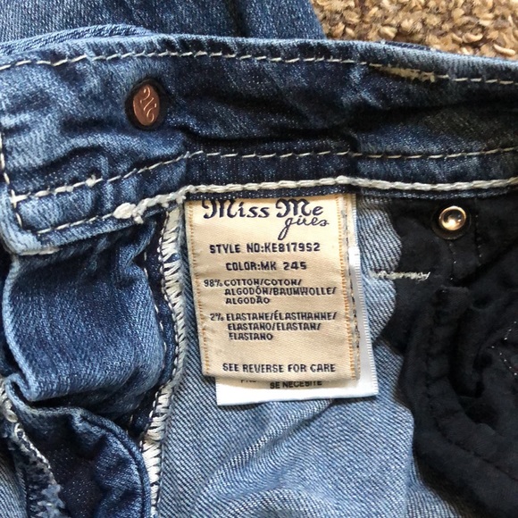 Miss Me Jeans - Picture 6 of 8
